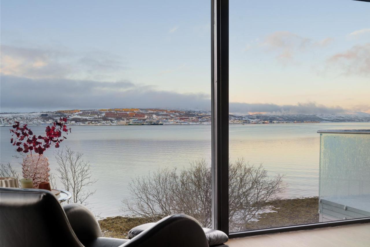 Oceanfront Penthouse Duplex Wamazing View! Lejlighed Tromsø Eksteriør billede